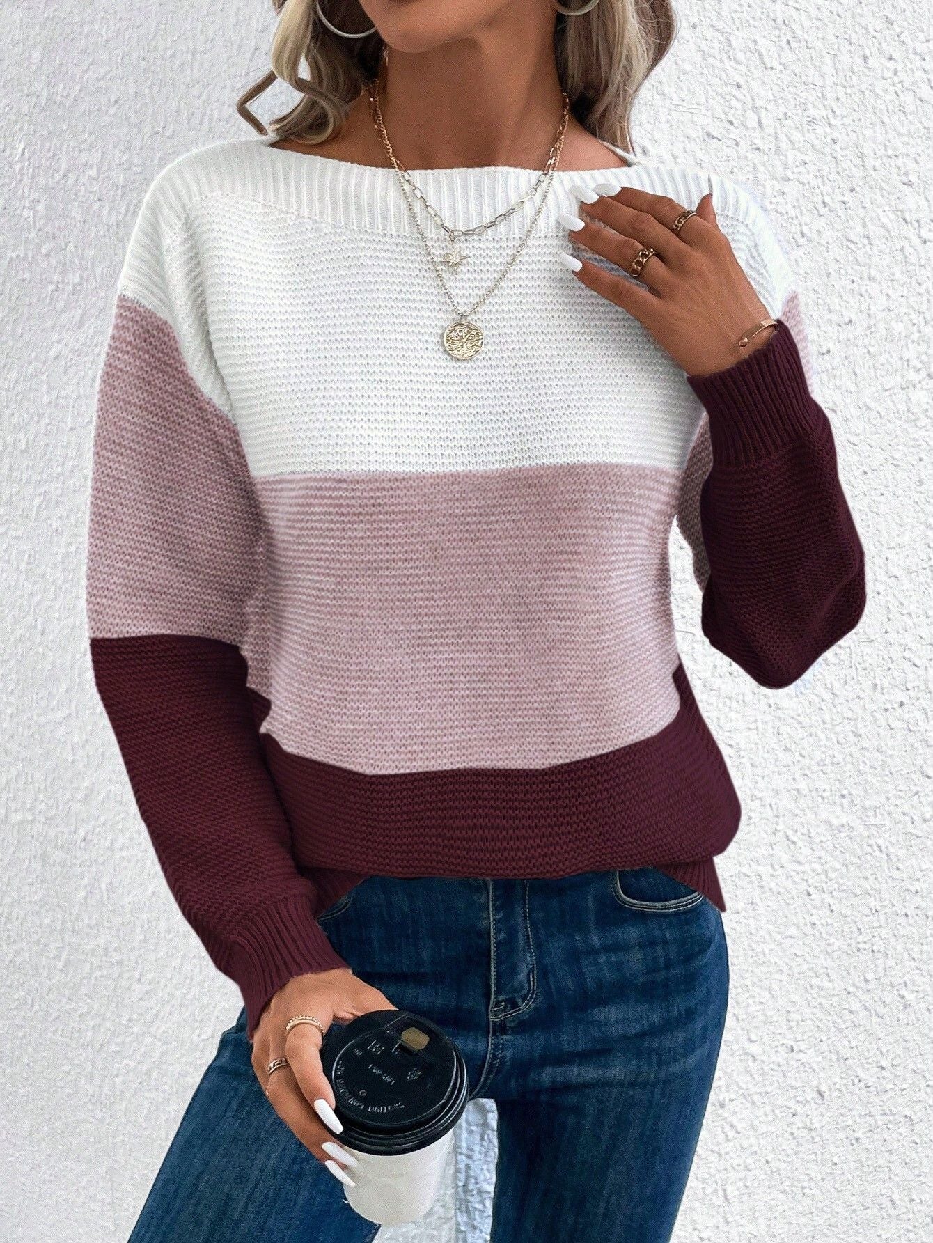 Sofia – Blødstrikket Dame Sweater