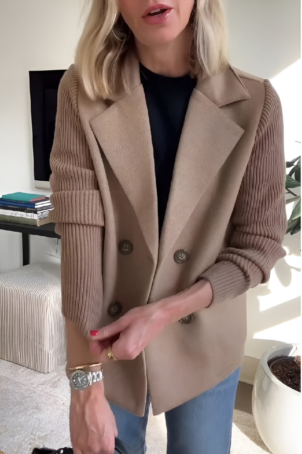 Camille – Dameblazer i Vegansk Uld med Strikkede Ærmer